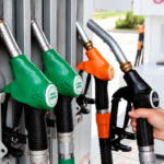 Erogatori di benzina e diesel alla stazione di servizio